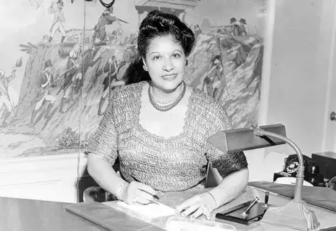 Portrait of Commissioner Leontyne B. King